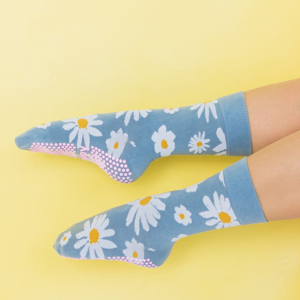 Daisy Crew Grippy Sock