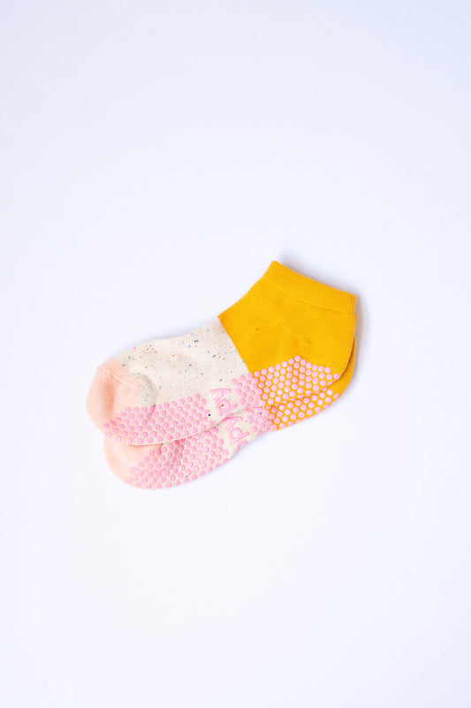 Neapolitan Ankle Grippy Socks